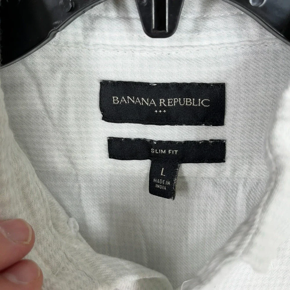 Banana Republic Slim Fit Grindle Shirt Mens L White Cotton Resort Modern Classic